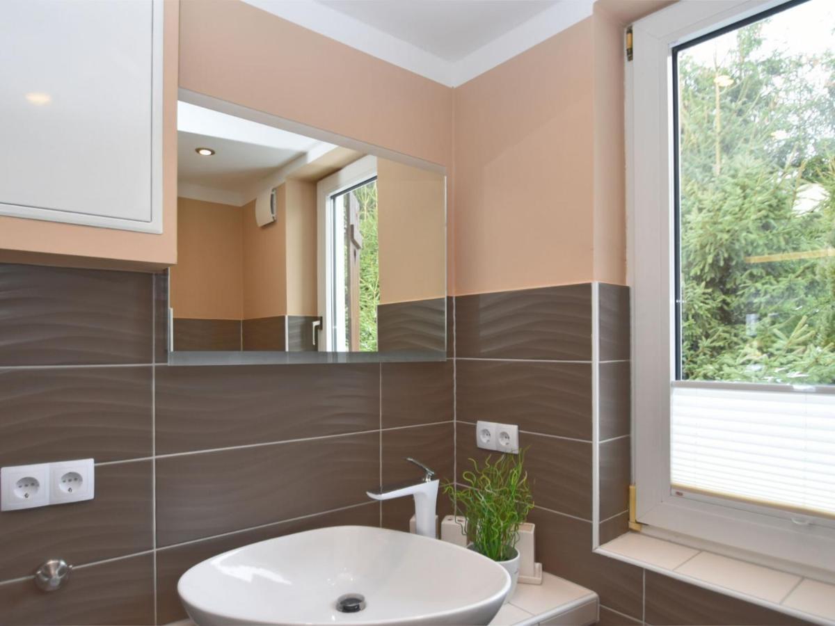 Apartment With Private Terrace Friedrichshohe  Buitenkant foto